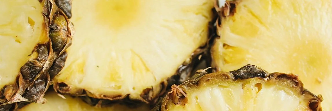 Fresh pineapple slices